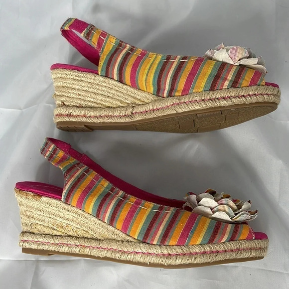 NATURALIZER Bibi Stripe Flower Appliqué Wedge Espadrilles Slingbacks Size 8 - Picture 4 of 11